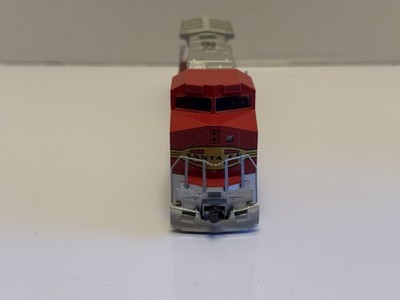 Wathers Trainline HO Scale GE Dash 8-40b BNSF Diesel Locomotive 517