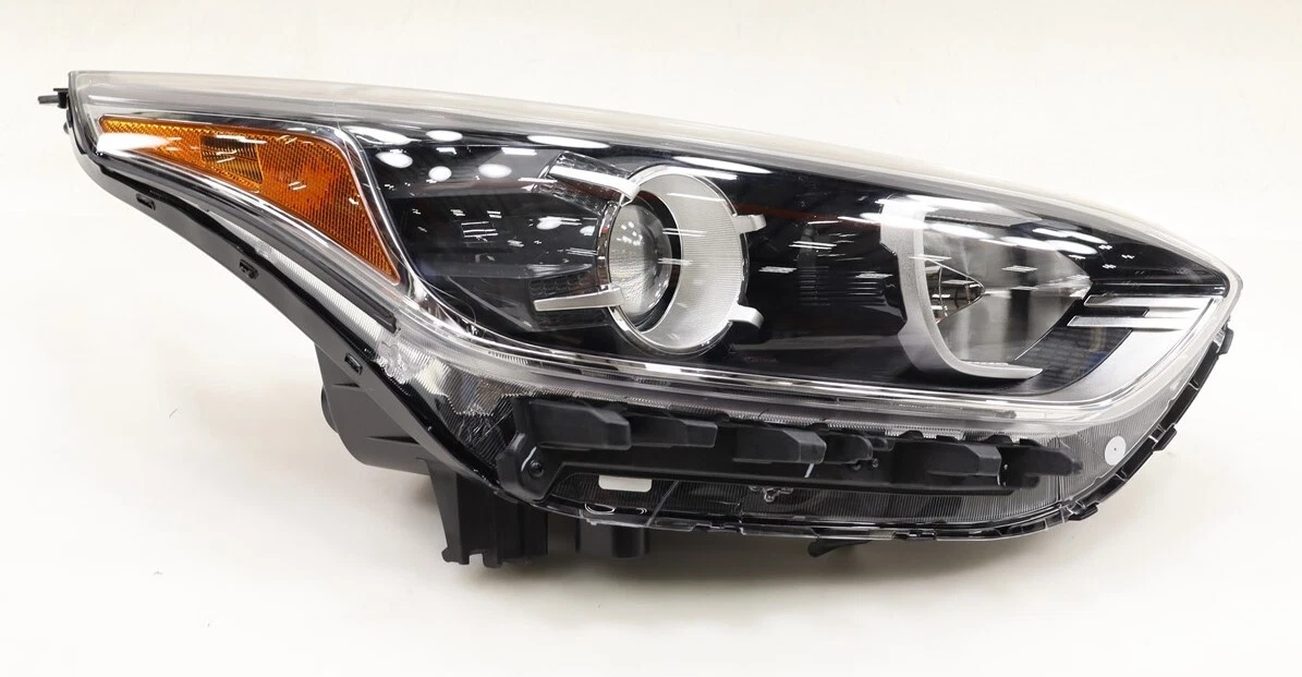 Faros derecho para Kia Forte 2019-2021 (N/P 92102-M7000)