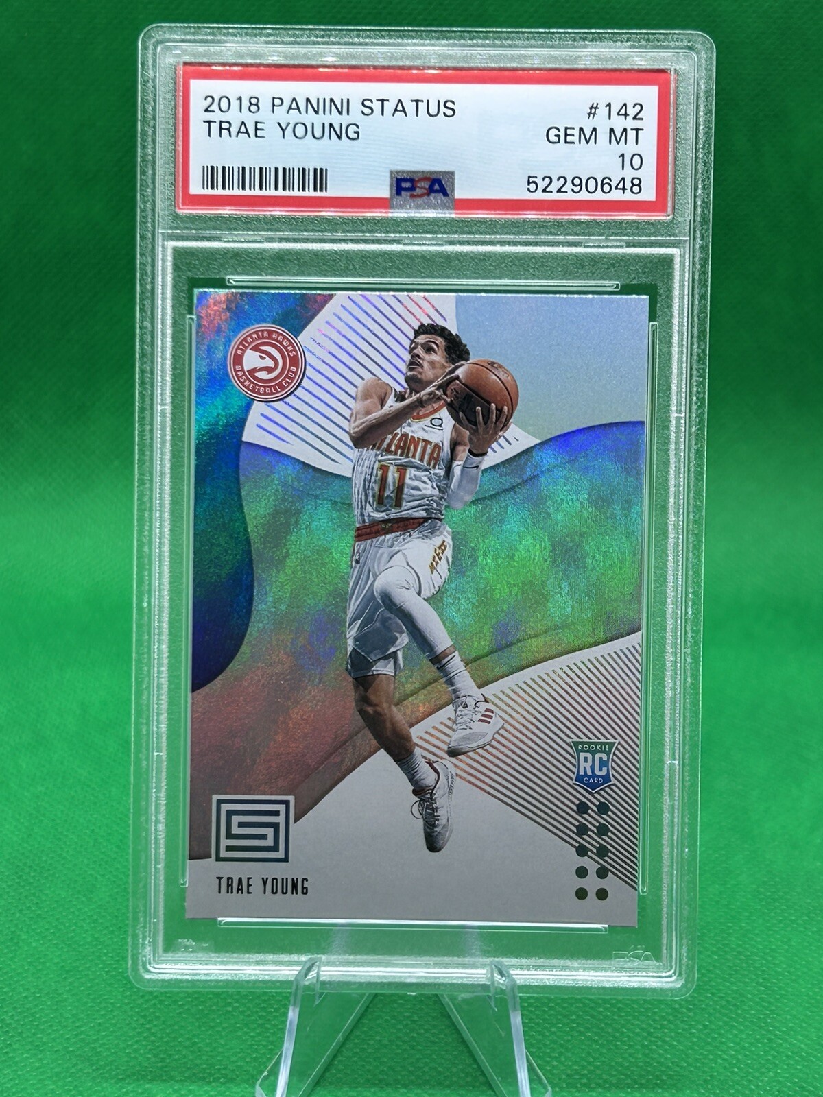 2018 Panini Status #142 Trae Young Hawks RC Rookie PSA 10 GEM MINT