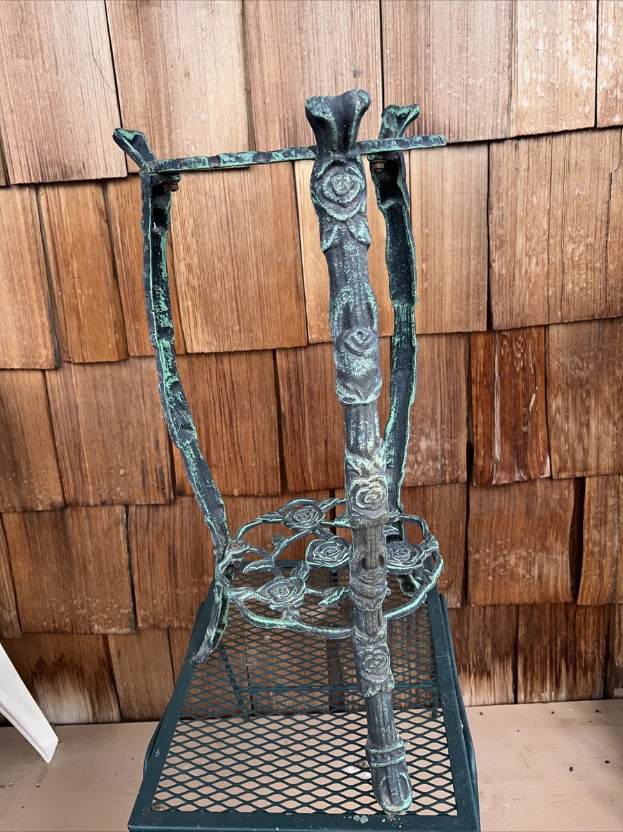 Berkeley Forge Cast Iron Floral Tall Basket Garden Plant Stand. 26