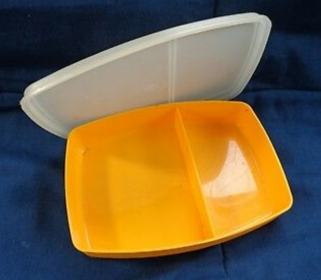 Tupperware Slim Packette Divided Slim Sides Lunch Container Yellow