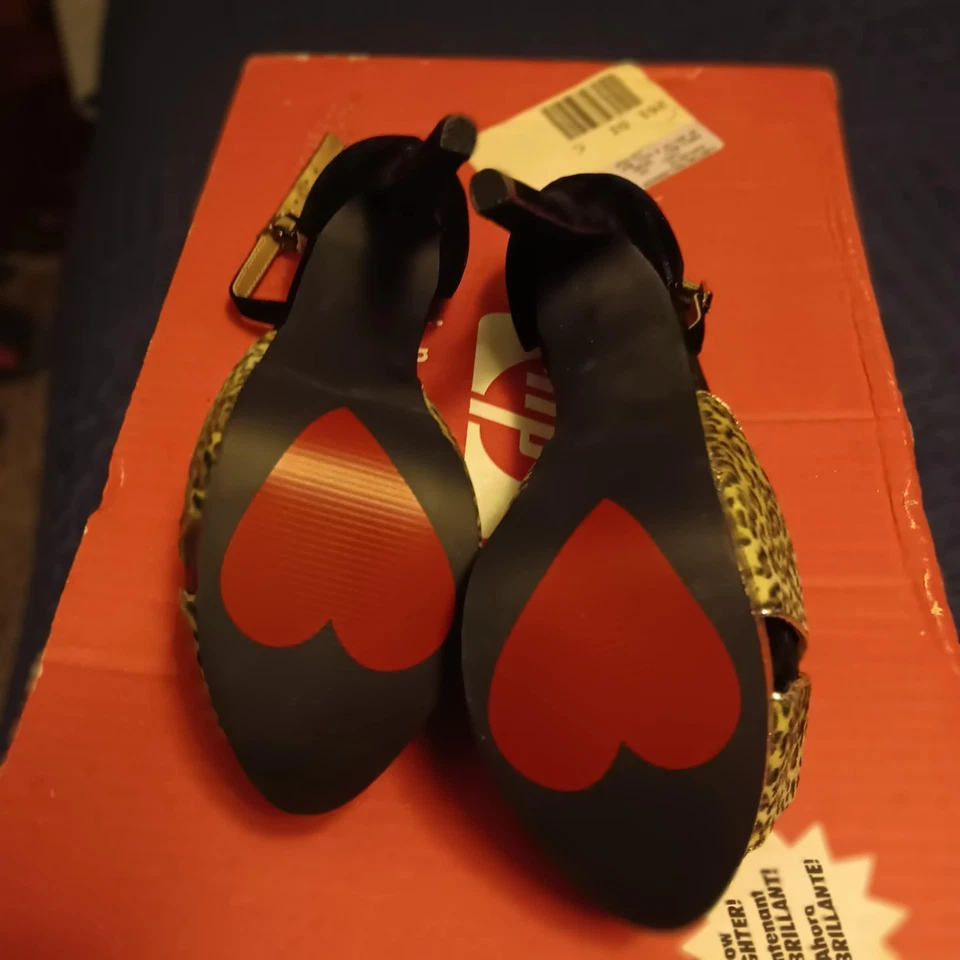 Tacones Luichiny Night Glow Leopardo Negro Imi Gamuza Platfrom Talla 8 Foto 4 de 4