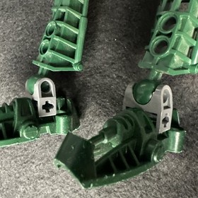 LEGO Bionicle (Used): Toa Matau (Metru) (8605) - Complete Figure Only #1187