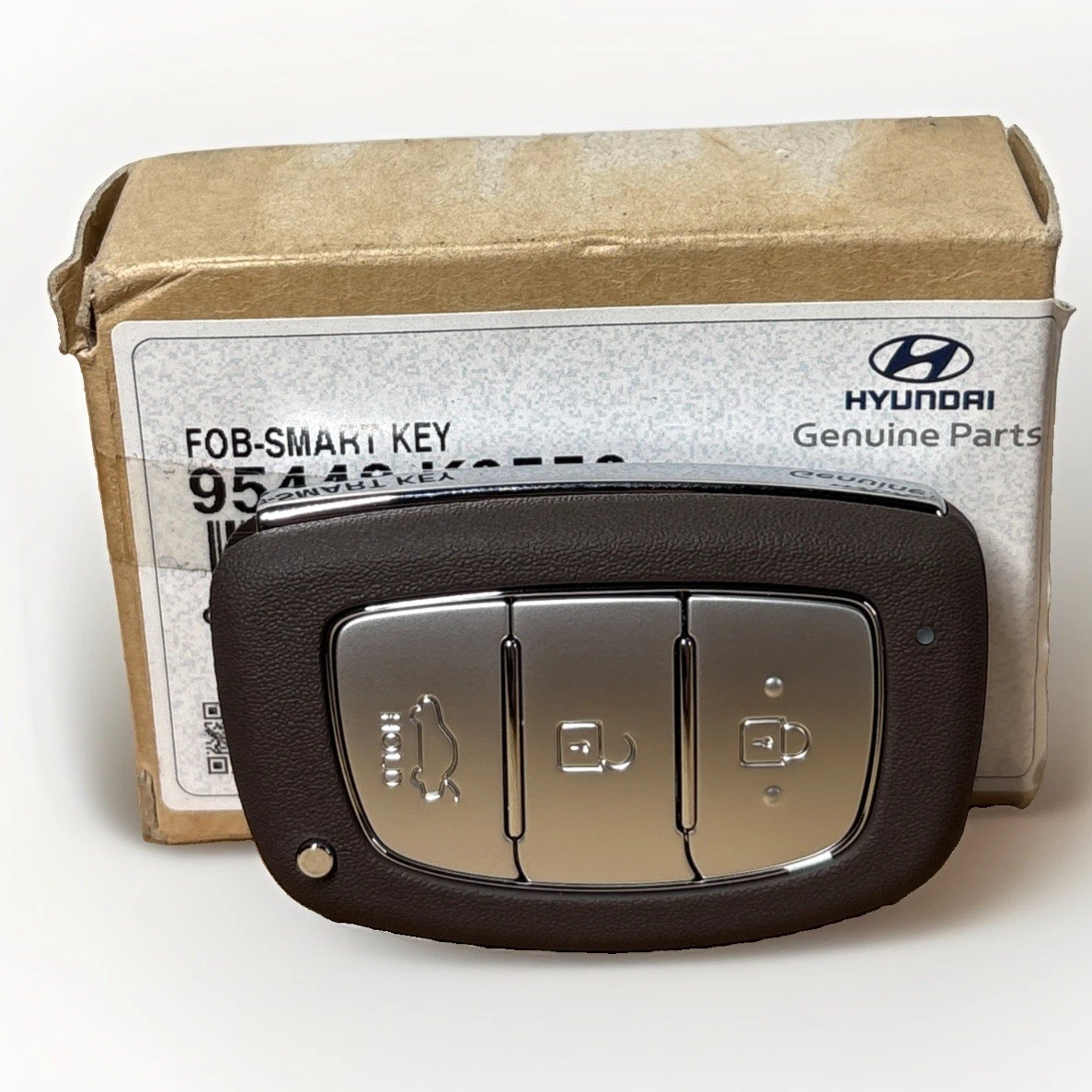Hyundai Grand i10 2023 Genuine Smart Key Remote 3 Button 433MHz 95440-K6550 photo 2
