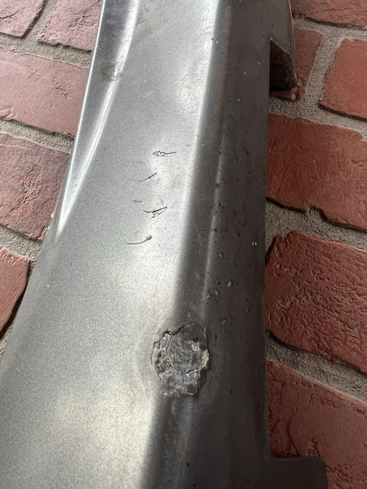 1987-1989 Nissan 300ZX VG30 Z31 2+2 Driver Left Side Rocker Molding - Image 3 of 4