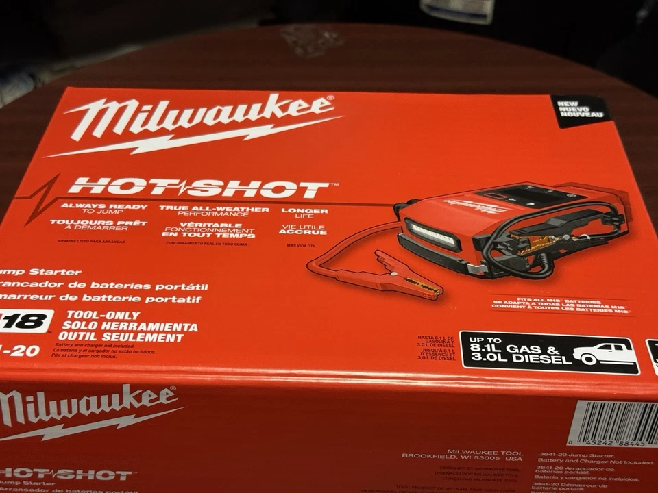 Milwaukee M18 3841-20 Hot Shot Jump Starter - Imagem 2 de 4