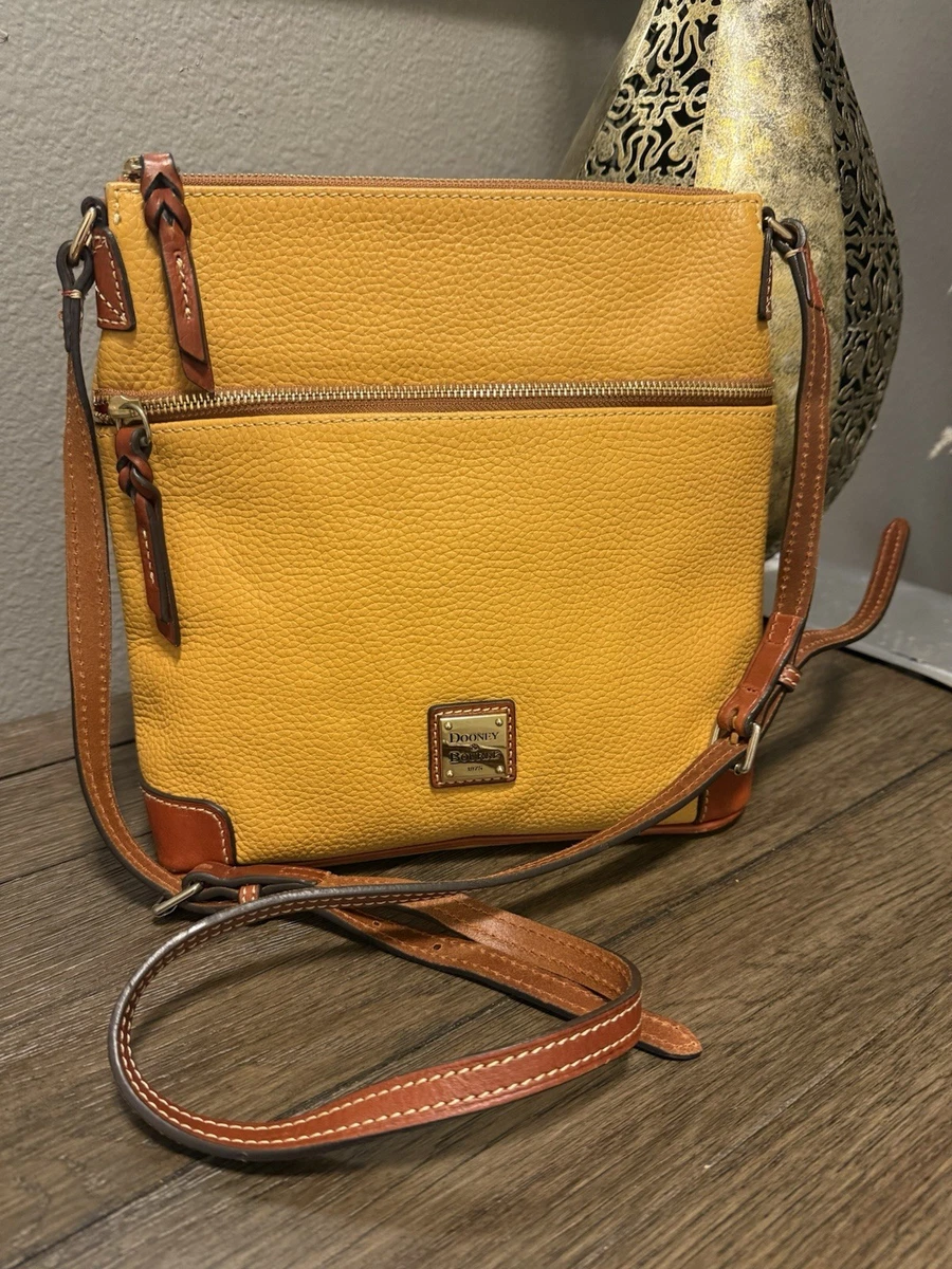⭐️未使用⭐️Dooney&Bourke レザーケース/イエロー/ヴィンテージ Dooney & Bourke Shoulder Bag Yellow Bags & Handbags for Women for