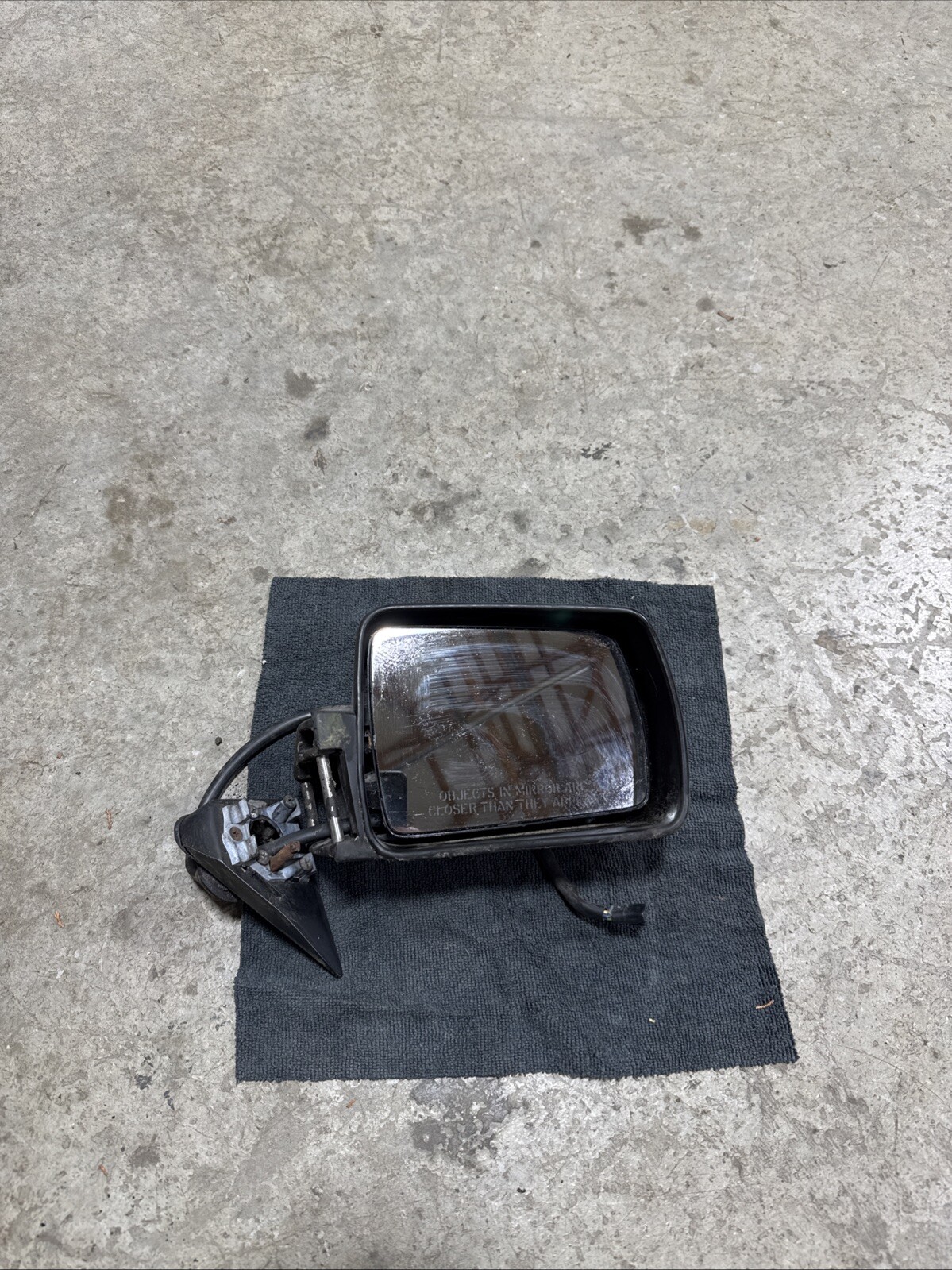 Jeep Cherokee XJ 84-96 Passenger Side Mirror Power Chrome (R90)
