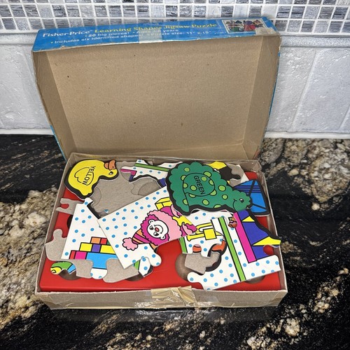 Vintage Fisher-Price LEARNING SHAPES Jigsaw PUZZLE Little People Age 3-6 - Picture 9 of 10