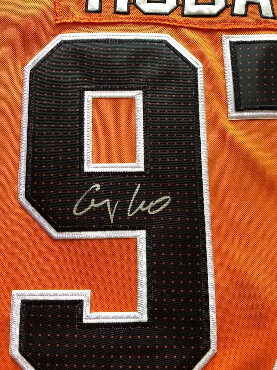 Connor mcdavid autographed jersey