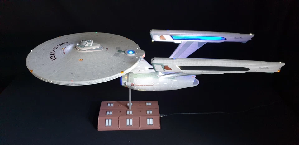 LED Lighting kit for Star Trek USS Enterprise Refit NCC-1701-(A) 1:350 - Image 3 of 4