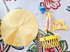 *NUOVO* Sorpresa Kinder Maxi Sorpresa BIANCANEVE Principesse Disney