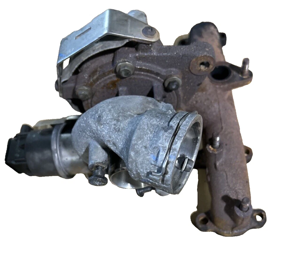 Turbocompresor OEM VOLKSWAGEN BEETLE JETTA 1,9 L 2005-2006 038253014Q 169 k millas Foto 2 de 4