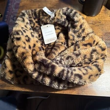 La Fiorentina Faux Fur Solid Infinity Scarf - Leopard New NWT