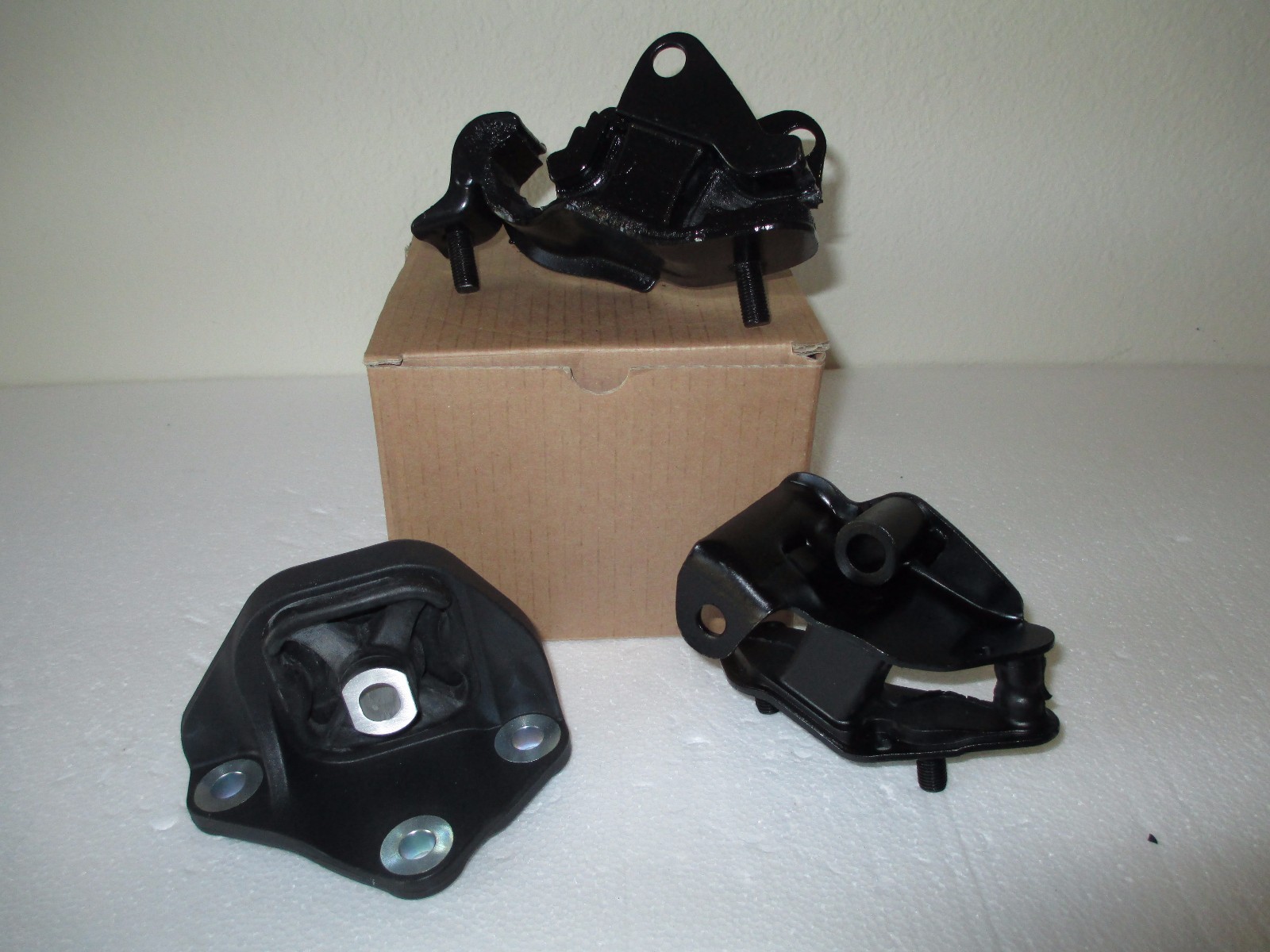 Set Of 5 Engine & Transmission Mounts For 2009-2014 Acura TSX 2.4L L4 A/T – Hydraulic & Solid Rubber