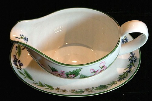 Royal Worcester "Worcester Herbs" Fine Porcelain Dinner & Bakeware from $2.99/ea - Picture 84 of 129