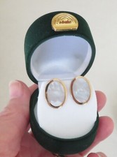 Orecchini a perno in oro 9 kt con madreperla - grandi - pieno segno distintivo