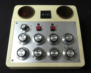 Vintage Portable Homeopathic Electronic Remedy Maker White Unit Working