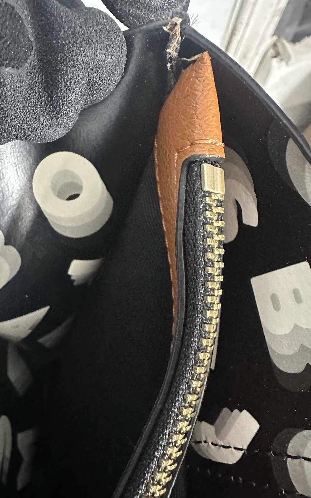 Hi Marc Jacobs Mini Grind Colorblock Leather Tote… - image 7