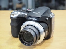 Fuji Fujifilm Finepix S8000 Digital Bridge Camera. St No u19367
