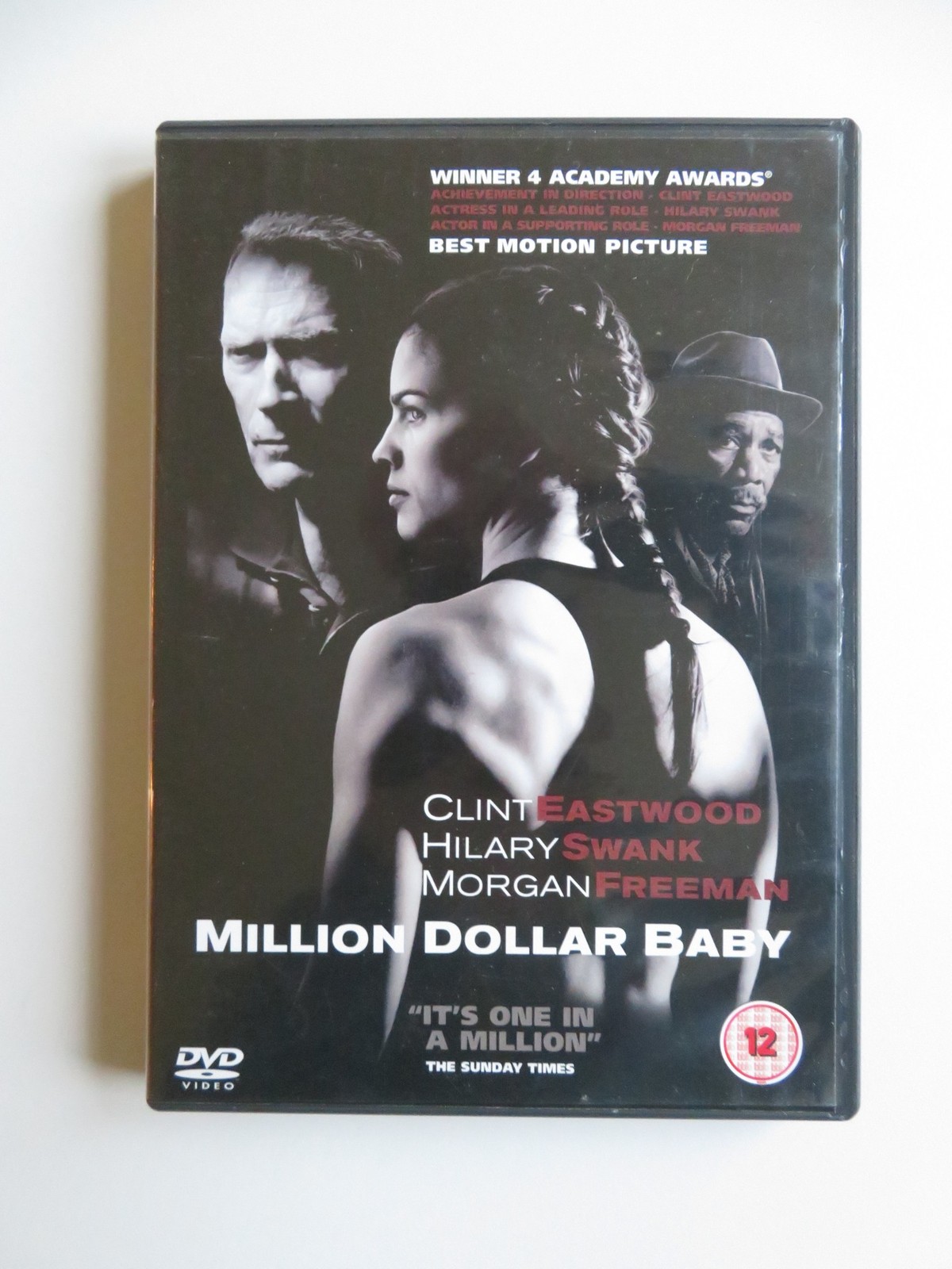 MILLION DOLLAR BABY (DVD) CLINT EASTWOOD HILARY SWANK 2004 REGION 2