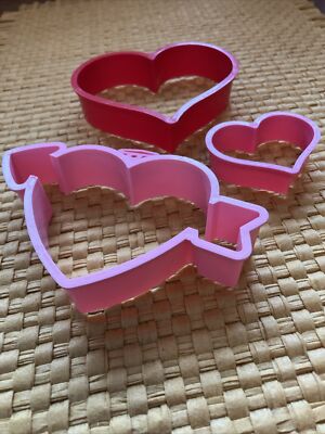 Fond De Carte Postale Abstraite Avec Des Coeurs Rouges Pour Les Dates De Mariage De La Saint