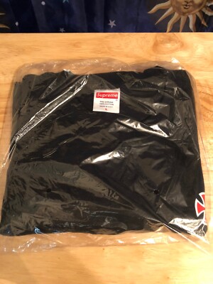 Supreme x Independent Old English Tee Black White Red FW17 NWT Sz