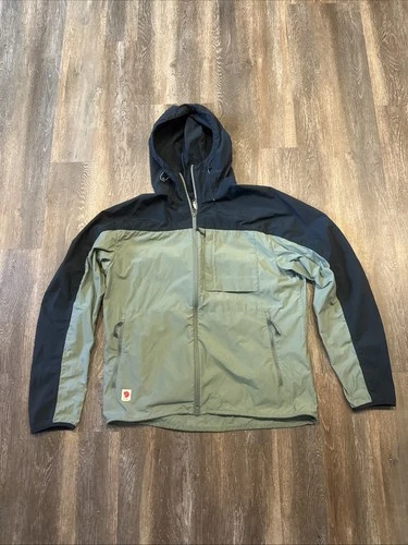 Fjallraven High Coast Wind Jacket Men’s Medium Green Black Hooded 82606 - product listing photo