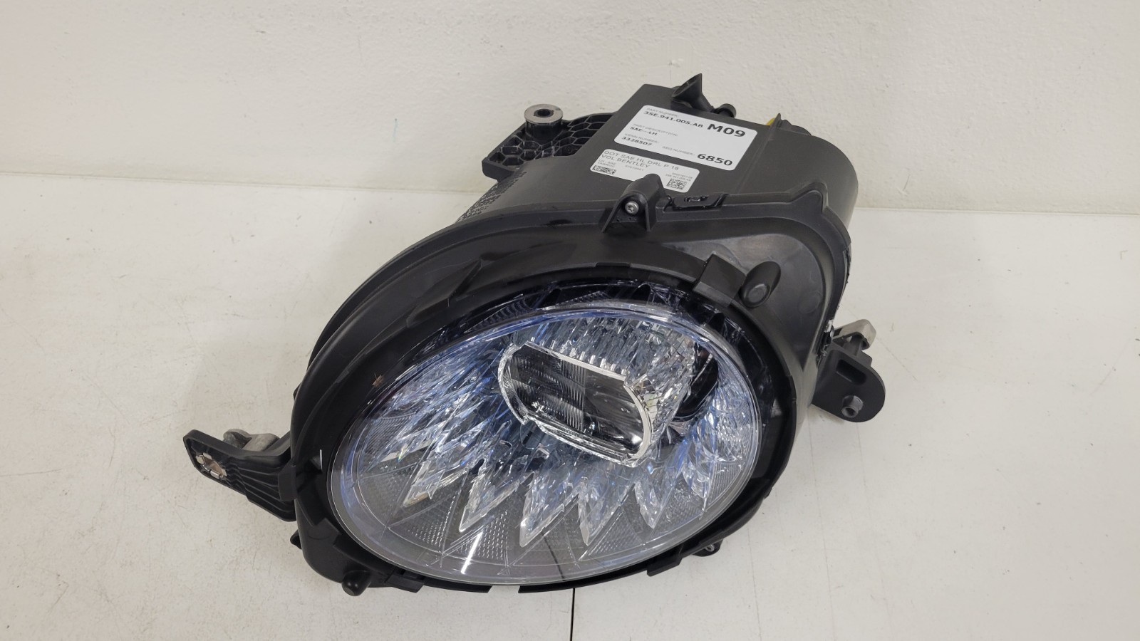 2020 2022 2023 BENTLEY FLYING SPUR LEFT SIDE HEADLIGHT LED OEM 3SE.941.005.AB