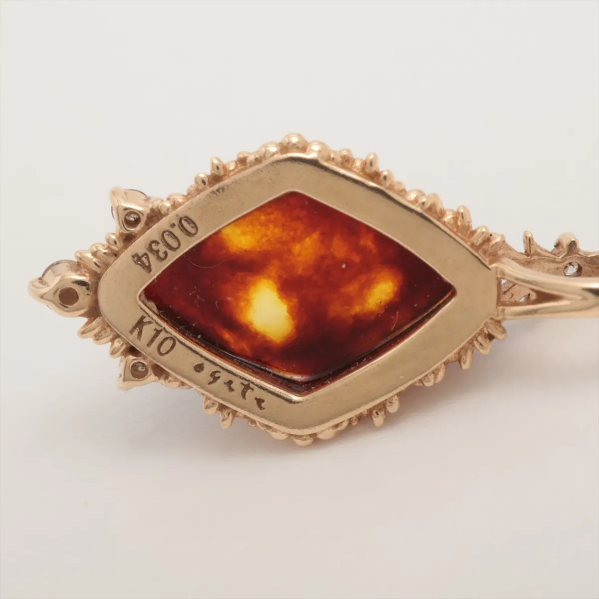 aget Umber diamond Charm K10(YG) 0.6g 0.034