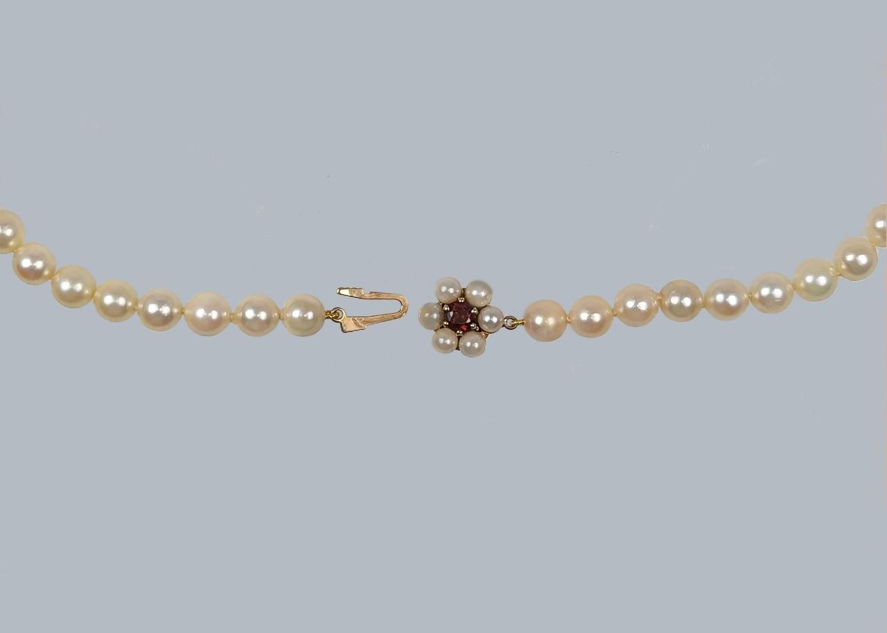 Vintage Pearl Necklace 9ct Gold Garnet Floral Clasp Choker 1985 image 4