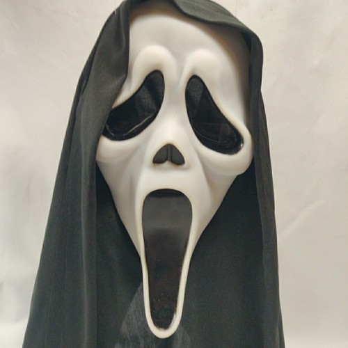 Scream Ghostface Mask Ghost Face Lives Easter Unlimited New With Tag - Picture 3 of 6