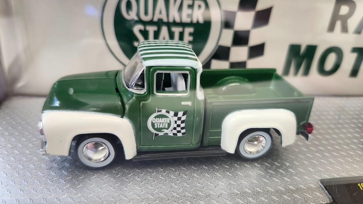 M2 Quaker State R83 #25-01 2 Pack 1956 Ford F-100 Truck