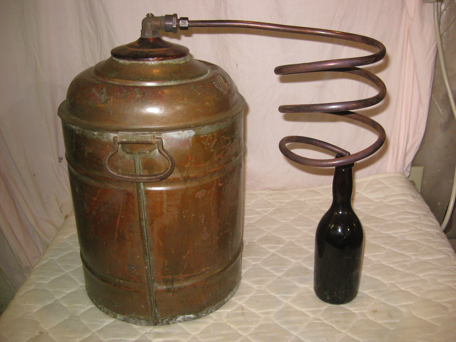 NICE Antique Copper Moonshine Still w/Coil + OLD BEER BOTTLE-A MAN CAVE MUST!!!