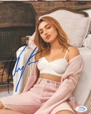 Peyton List Cobra Kai Autographed Signed 8x10 Photo ACOA