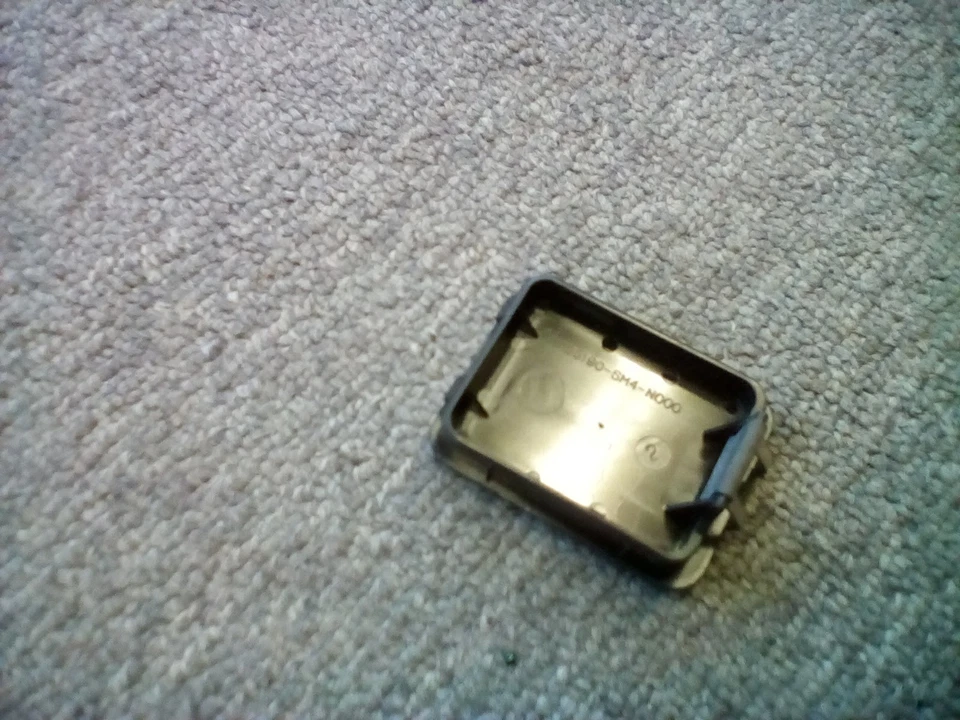 Крышка переключателя кластера приборной панели Honda Passport Isuzu Rodeo Amigo 8971246740 - Изображение 4 из 4