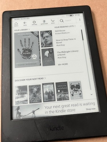 AMAZON KINDLE MODEL# SY69JL 8TH GENERATION BUNDLE WITH CHARGING CABLE - Picture 2 of 5