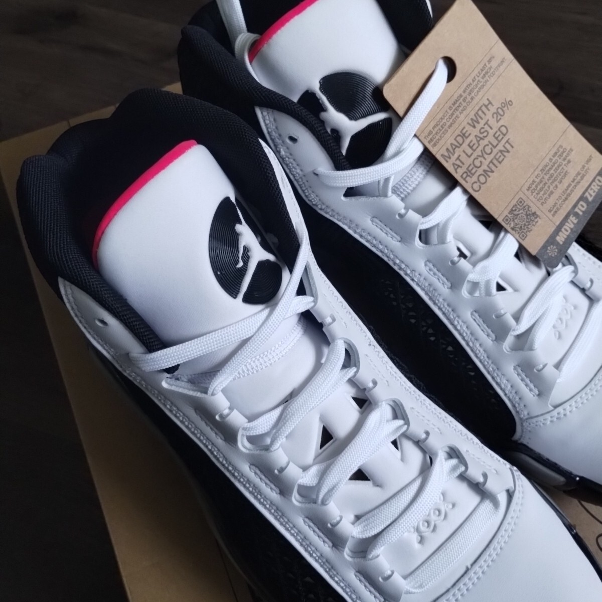 Sz 10.5 Air Jordan 38 XXXVIII 'Fundamental' White Red Siren Black