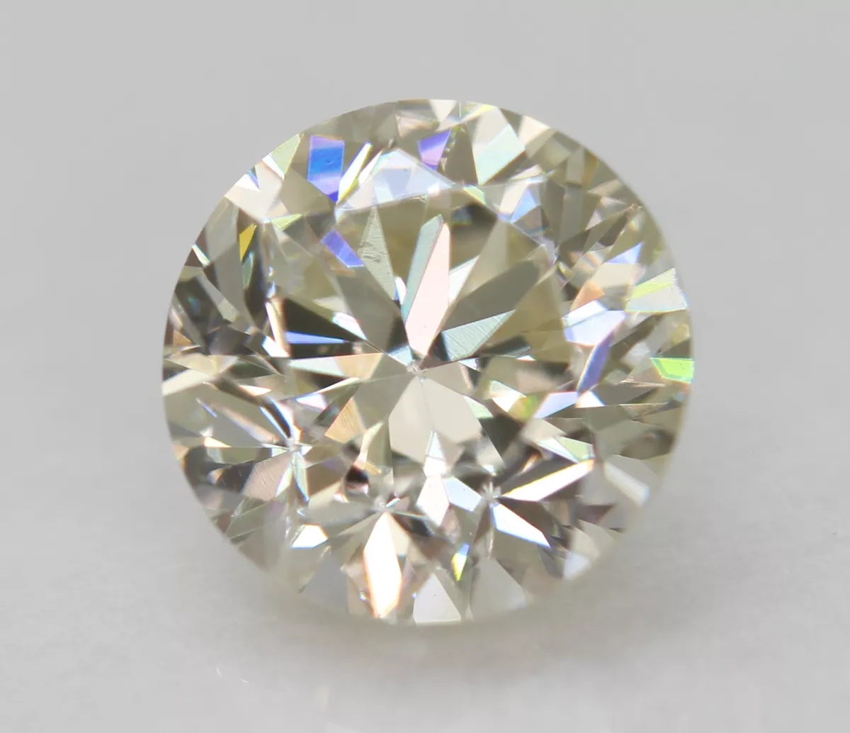 H vvs1 diamond clearance