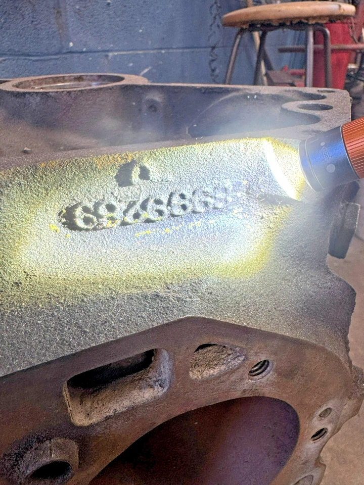 GM 454 1972 bloque de 4 pernos Foto 4 de 4