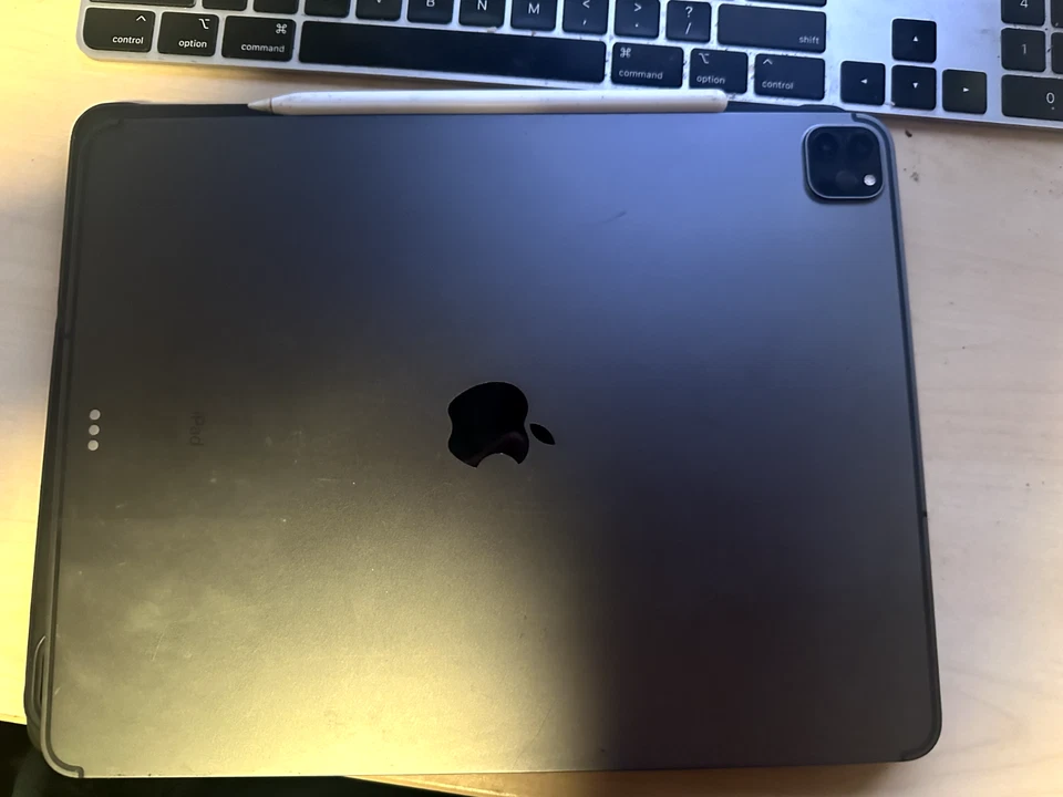 iPad Pro 12.9" 4. Gen 128GB Cellular - Bild 4 von 4