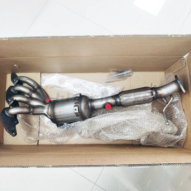 Catalytic Converter w/ Integrated Exhaust Manifold For 2010-2013 Mazda 3 2.0L CA — 第 2/4 张图片