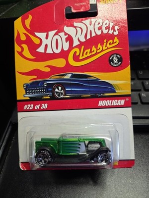 Hot Wheels 2006 Classics Series 2 #23 Hooligan - Spectraflame Green Sealed MOC 