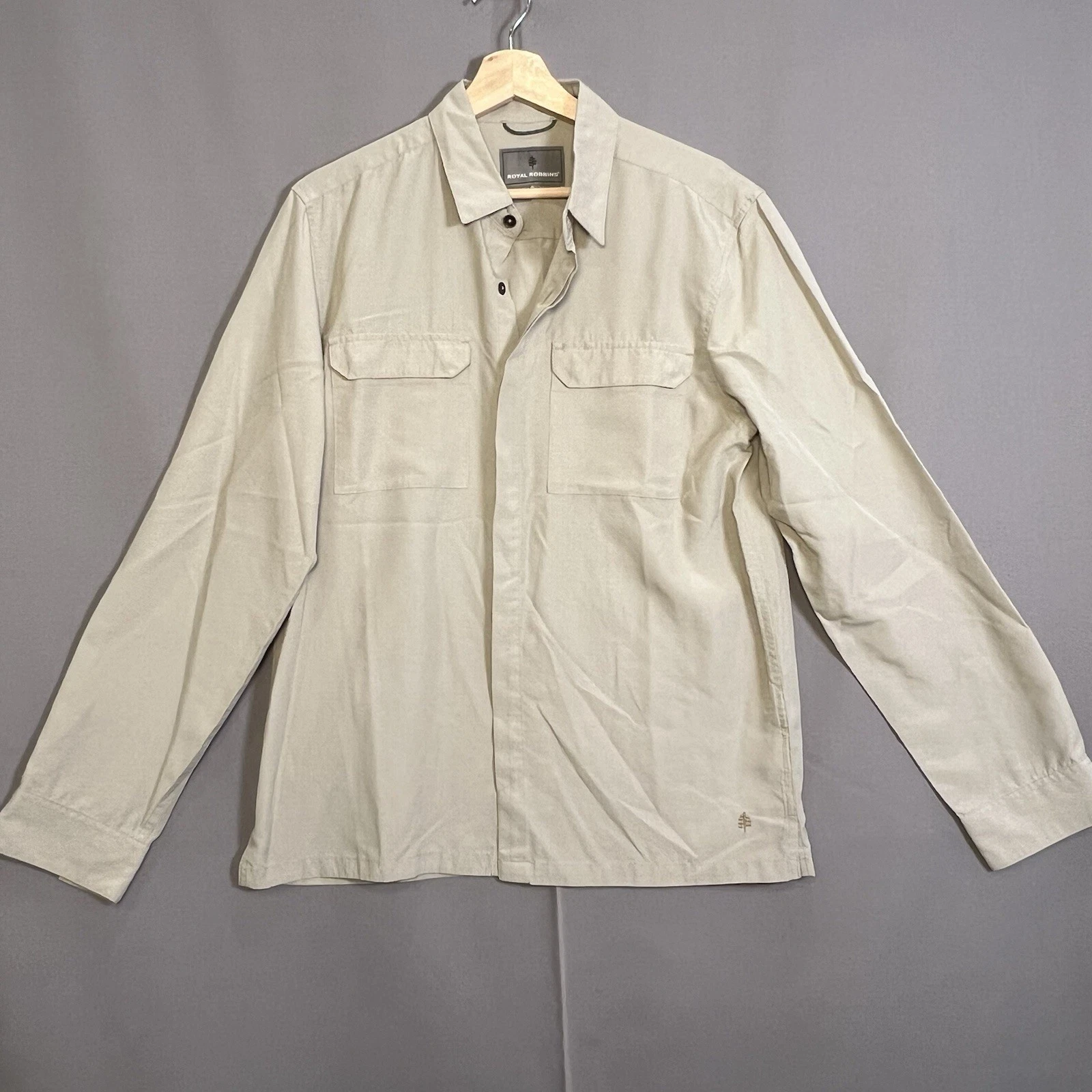 Royal Robbins Men's Standard Fit Outdoor Hiking Long Sleeve Button Shirt Sz M