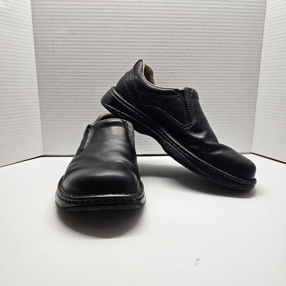 Merrell Leather Upper Loafer Casual Shoes for Men for sale 