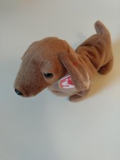 Ty Beanie Baby Weenie the Dachshund. NEW. MINT.