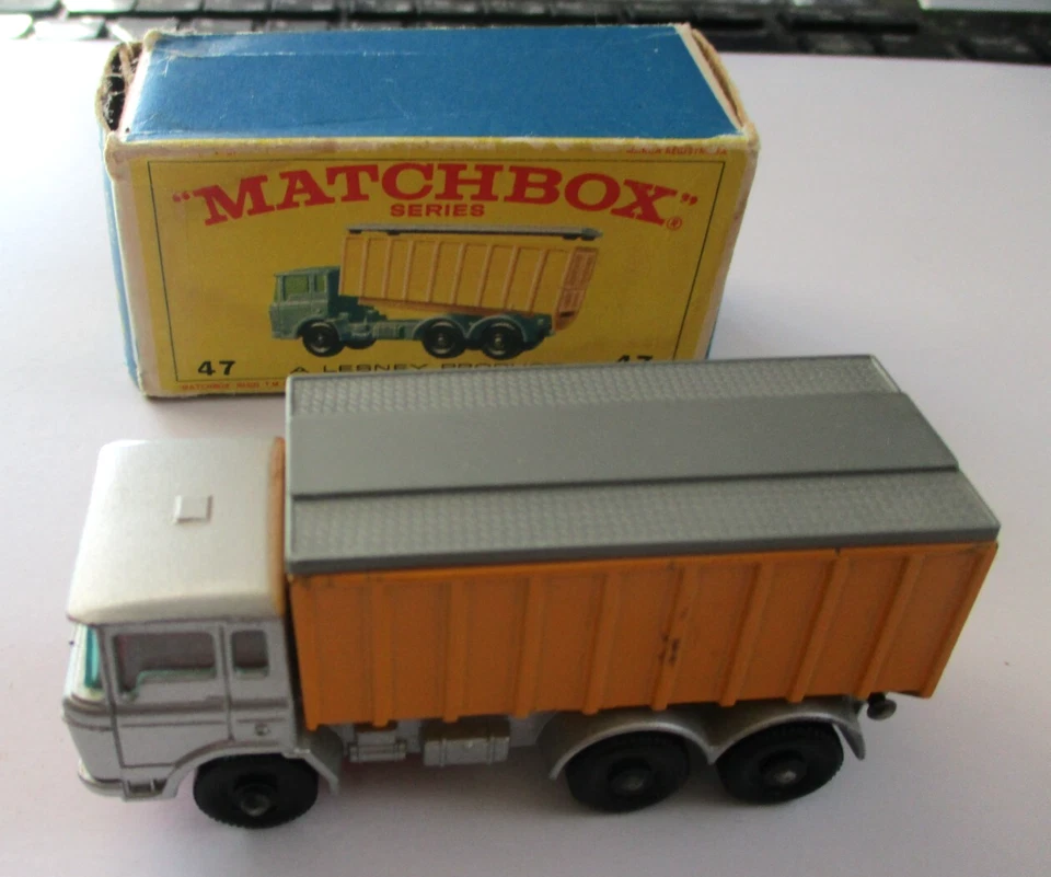 1960s LESNEY MATCHBOX 47 - DAF TIPPER CONTAINER TRUCK - NEAR MINT COND.  IN BOX - Image 2 of 4