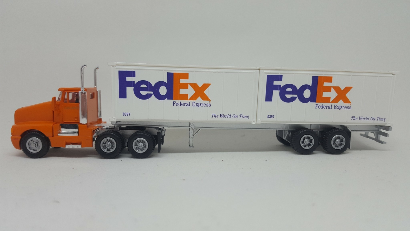 big fedex toy truck