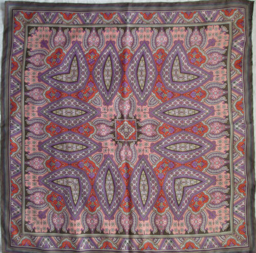 Echarpe neuve noire, grise et marron 100% cachemire marque TERRY LANE