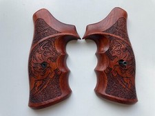 New Wood Target Grips For Taurus TRACKER/JUDGE 17 44 627 692 Checker; Bull art 1